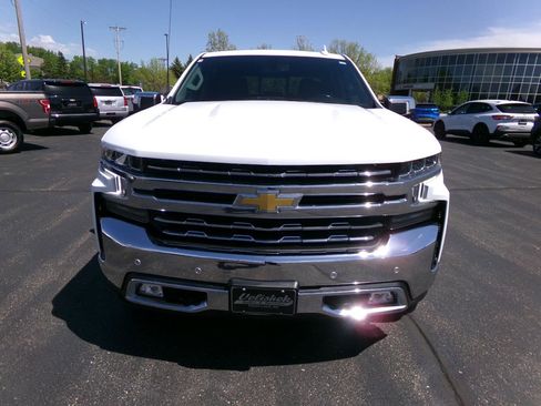 Used 2021 Chevrolet Silverado 1500 LTZ w/ Z71 Off-Road Package AWD/4WD image 8