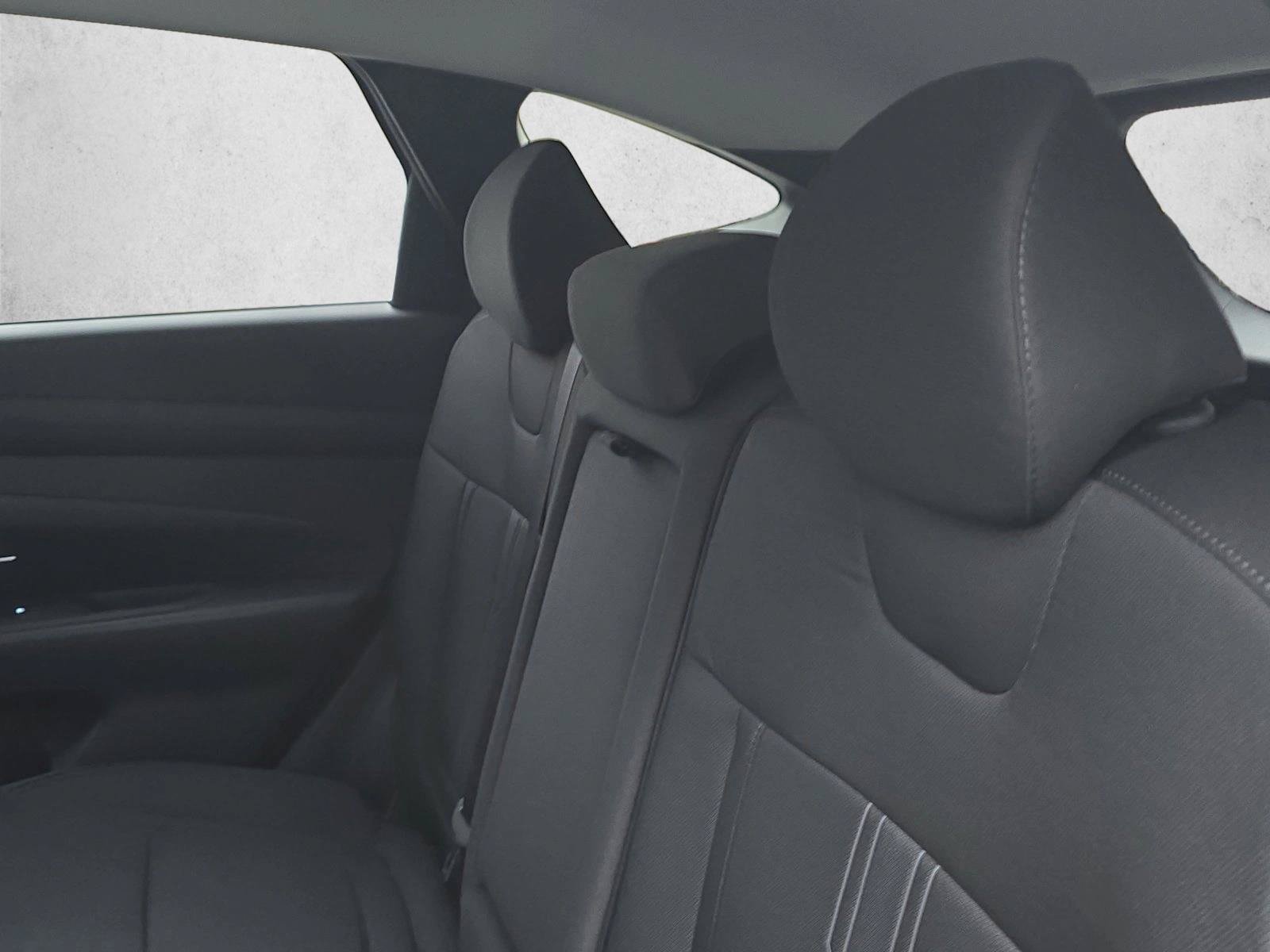 New 2026 Hyundai Tucson SEL FWD image 18