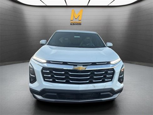New 2026 Chevrolet Equinox LT image 4