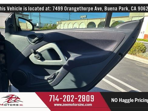 Used 2014 smart fortwo pure RWD image 31