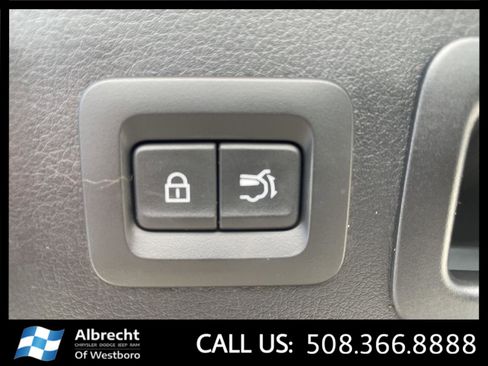 Used 2025 MAZDA CX-90 3.3 Turbo S w/ Premium Package image 17