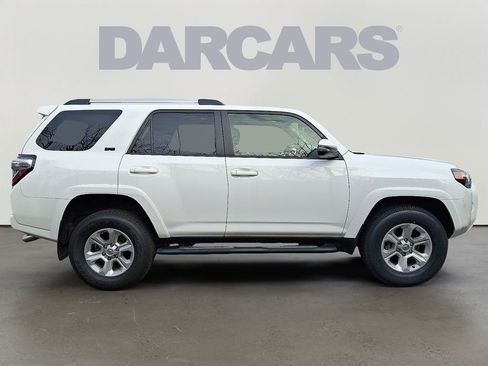 Used 2022 Toyota 4Runner SR5 Premium w/ Moonroof Package image 7