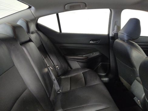 Used 2022 Nissan Altima 2.5 SR FWD image 19