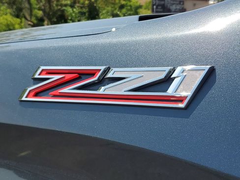 Used 2019 Chevrolet Silverado 1500 LT w/ All-Star Edition AWD/4WD image 7