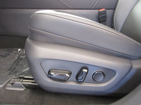 Used 2025 Lexus RX 350h w/ Convenience Package AWD/4WD image 31