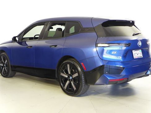 Certified 2023 BMW iX xDrive50 w/ Sport Package AWD/4WD image 8