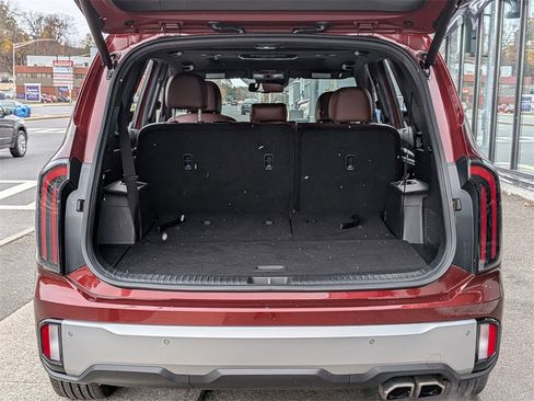 Used 2023 Kia Telluride EX image 8