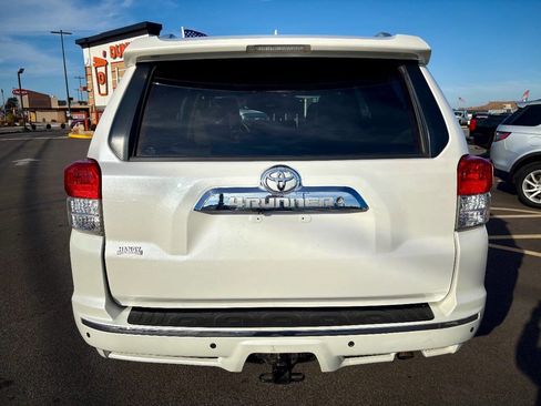 Used 2011 Toyota 4Runner SR5 image 5