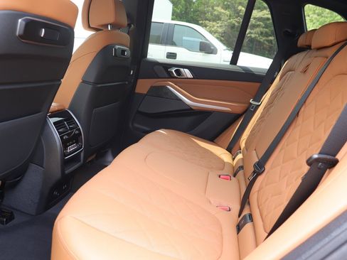 New 2026 BMW X5 sDrive40i w/ Climate Comfort Package RWD image 13