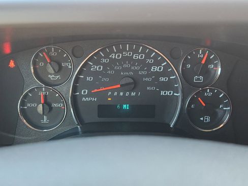 New 2024 Chevrolet Express 2500 w/ Driver Convenience Package image 7