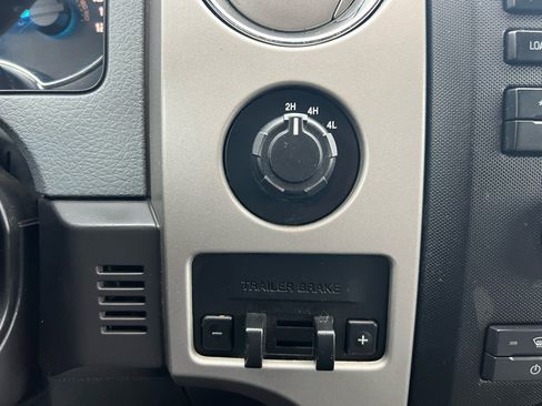 Used 2011 Ford F150 XLT image 20