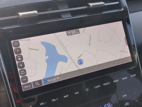 Used 2022 Hyundai Tucson Limited w/ Cargo Package image 20