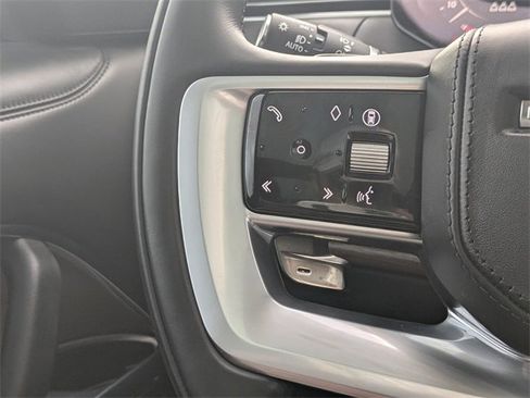 Used 2024 Land Rover Range Rover SE image 19