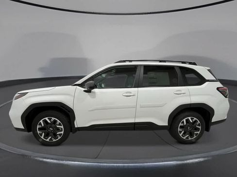 Used 2026 Subaru Forester Premium AWD/4WD image 2