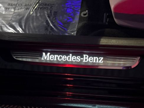 Used 2019 Mercedes-Benz E 300 4MATIC w/ Premium 1 Package image 13