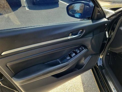 Certified 2022 Nissan Altima 2.5 SL image 24