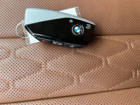 Certified 2024 BMW X7 xDrive40i w/ Premium Package AWD/4WD image 37