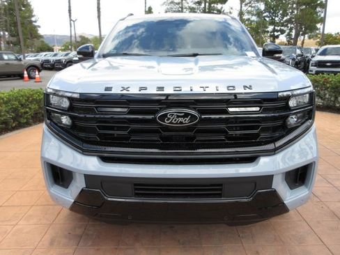 New 2026 Ford Expedition Max Platinum AWD/4WD image 7