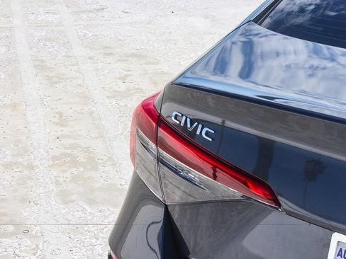 Certified 2023 Honda Civic LX image 7