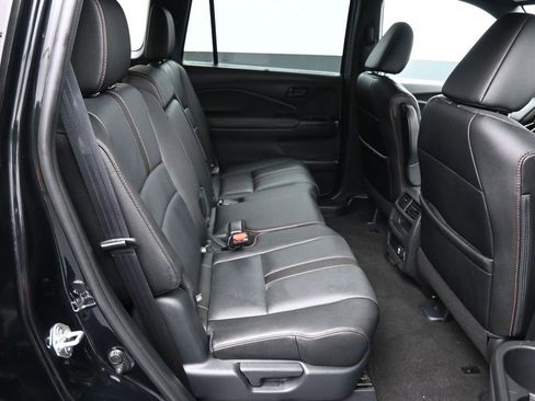 Certified 2023 Honda Passport TrailSport image 24