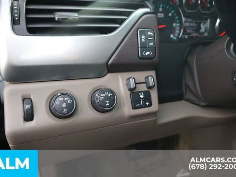 Used 2018 Chevrolet Tahoe LT w/ Luxury Package image 17