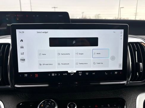 New 2026 Ford Expedition Tremor image 20