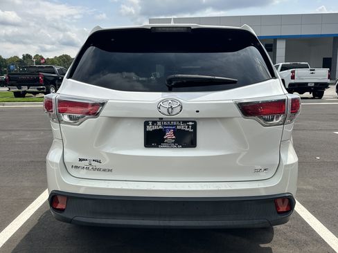 Used 2015 Toyota Highlander XLE FWD image 7