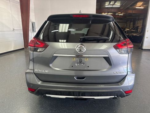 Used 2020 Nissan Rogue SV AWD/4WD image 5