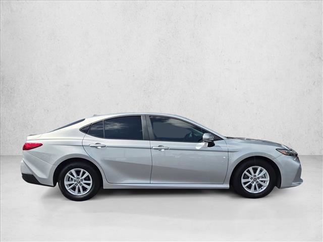Used 2026 Toyota Camry LE FWD image 4