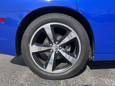 Used 2013 Dodge Charger R/T w/ Daytona Edition Group RWD image 10