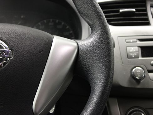 Used 2014 Nissan Sentra S FWD image 20