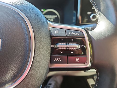 Used 2024 Kia Sorento SX Prestige image 26