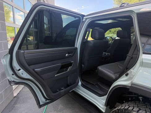 Used 2025 Toyota Sequoia Limited w/ Tow Technology Package AWD/4WD image 32