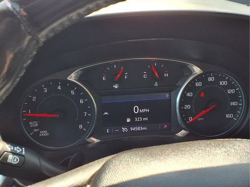Used 2020 Chevrolet Equinox Premier AWD/4WD image 16