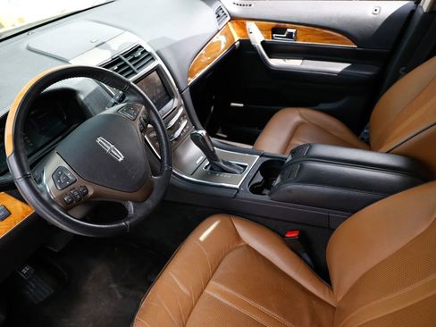 Used 2013 Lincoln MKX FWD image 13