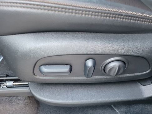 Used 2023 Chevrolet Traverse High Country w/ LPO, Floor Liner Package FWD image 5