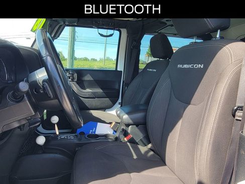 Used 2018 Jeep Wrangler Rubicon w/ Power Convenience Group AWD/4WD image 10