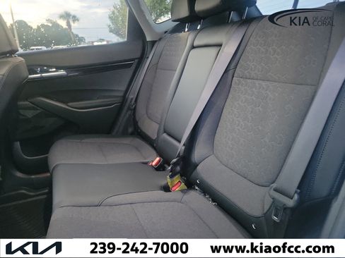 New 2026 Kia Seltos S FWD image 14