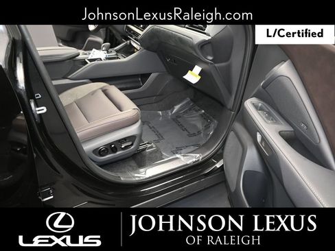 Used 2026 Lexus TX 350 AWD w/ Technology Package image 15