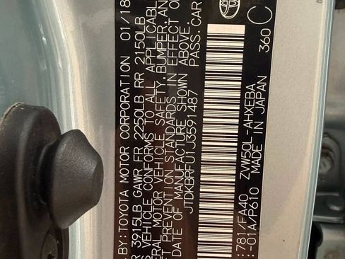 Used 2018 Toyota Prius Two w/ Prius Two Safety Plus Package FWD image 23