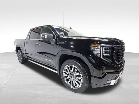Used 2025 GMC Sierra 1500 Denali Ultimate image 6