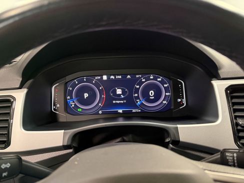 Used 2023 Volkswagen Atlas Cross Sport SEL Premium R-Line image 77