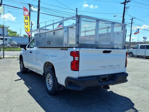 Used 2021 Chevrolet Silverado 1500 W/T w/ WT Value Package AWD/4WD image 5