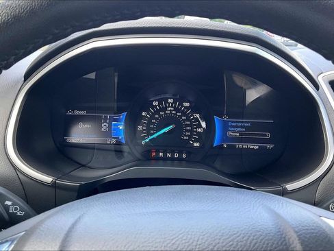 Used 2021 Ford Edge SEL w/ Convenience Package AWD/4WD image 19