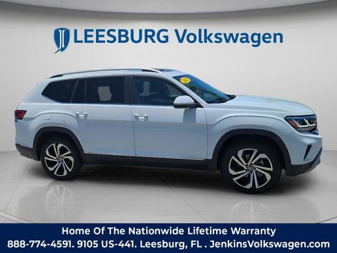 Used 2022 Volkswagen Atlas SEL AWD/4WD image 2