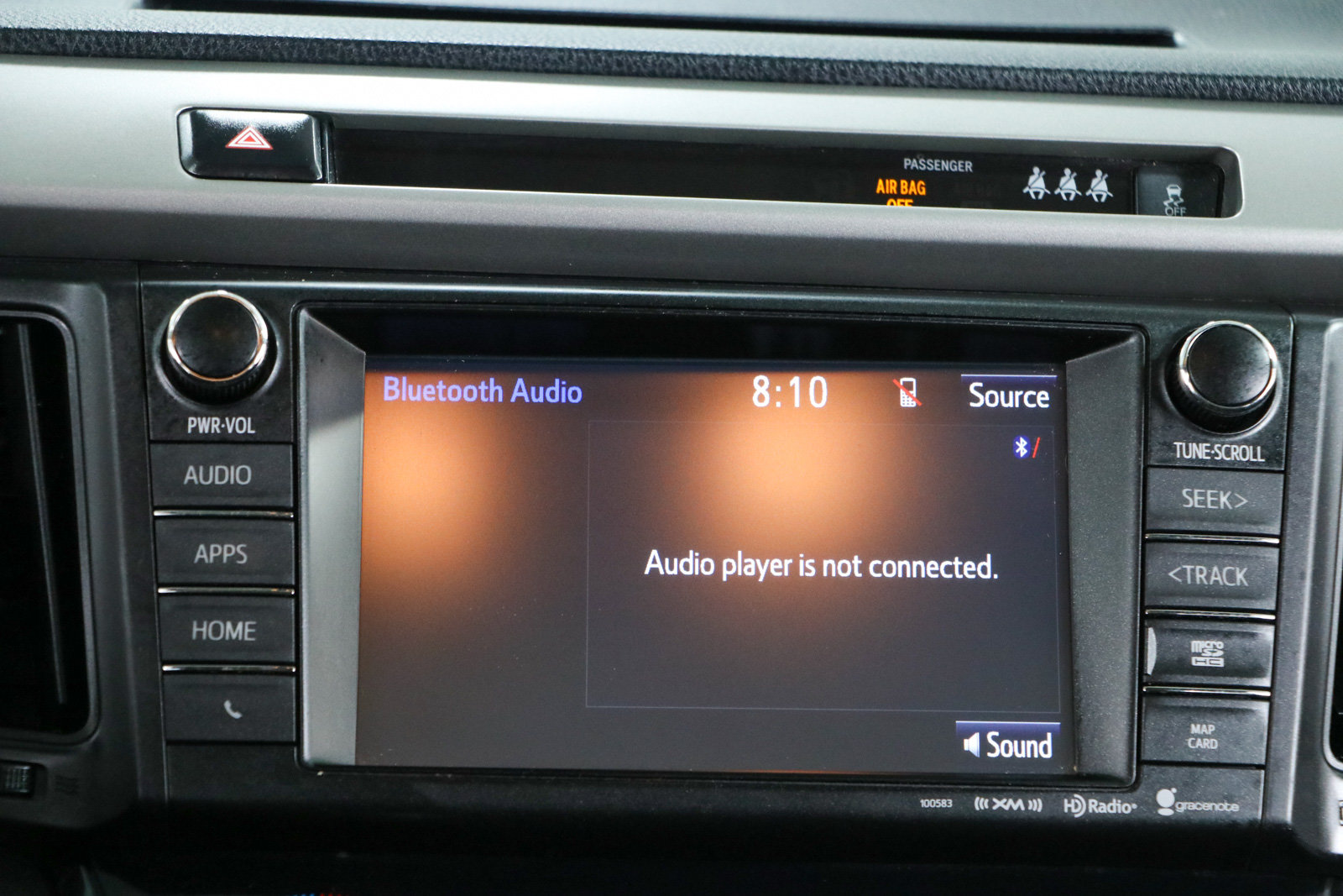 Used 2017 Toyota RAV4 XLE FWD image 19