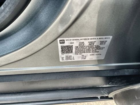 Certified 2025 Chevrolet Equinox LT image 33