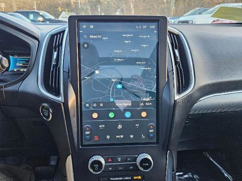 Certified 2022 Ford Edge Titanium w/ Equipment Group 301A image 24