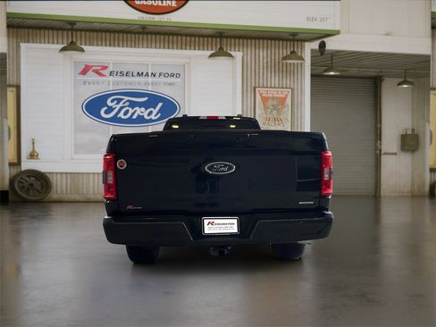 Certified 2022 Ford F150 XLT w/ Equipment Group 302A High image 5