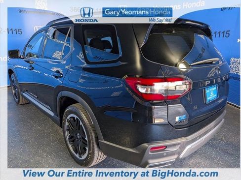 New 2026 Honda Pilot Touring image 8